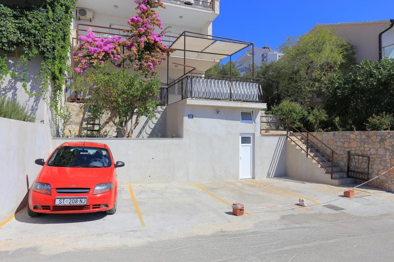 Apartments By The Sea Rastici, Ciovo - 11723 Trogir Exteriör bild