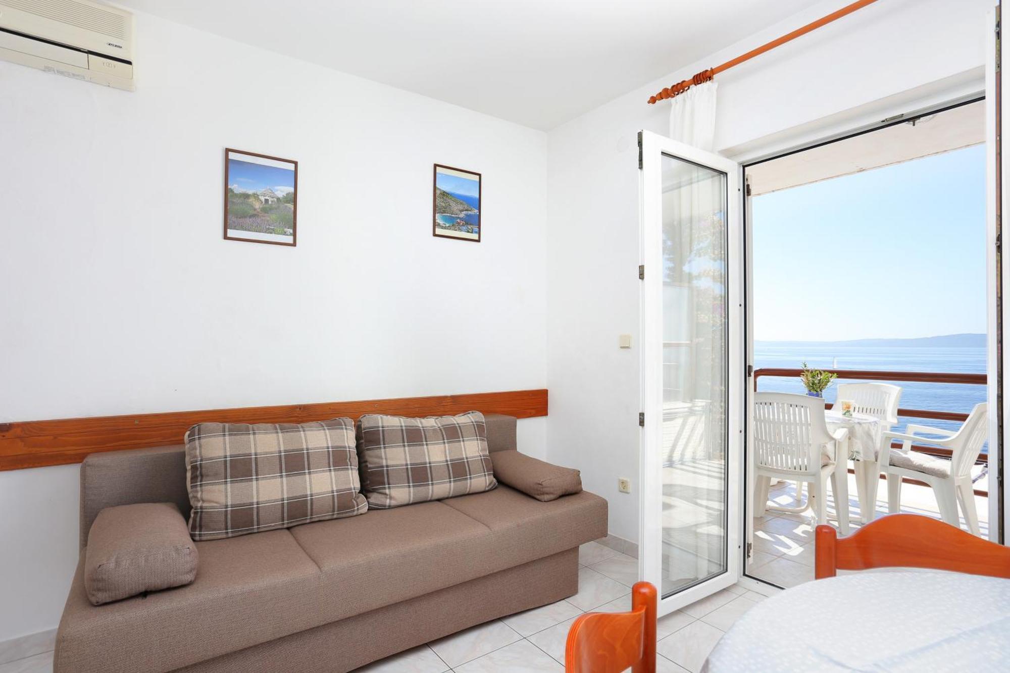 Apartments By The Sea Rastici, Ciovo - 11723 Trogir Rum bild